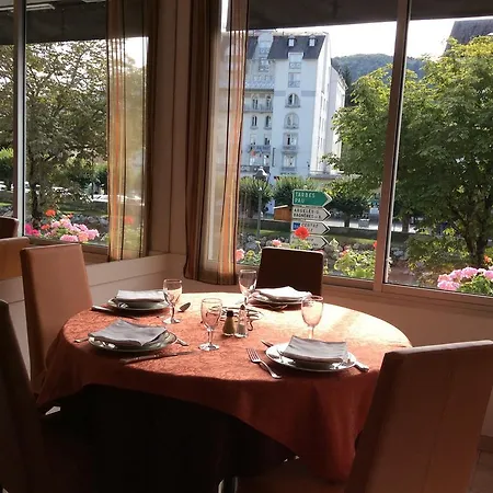 Hotell Lys De Marie 3*