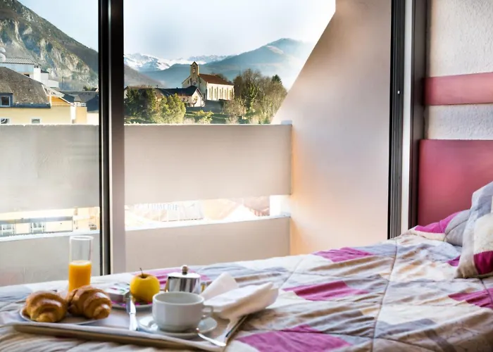 Otel Lys De Marie 3*