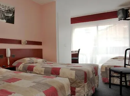 Hotel Lys De Marie 3*